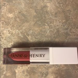 Hank & Henry liquid lipstick